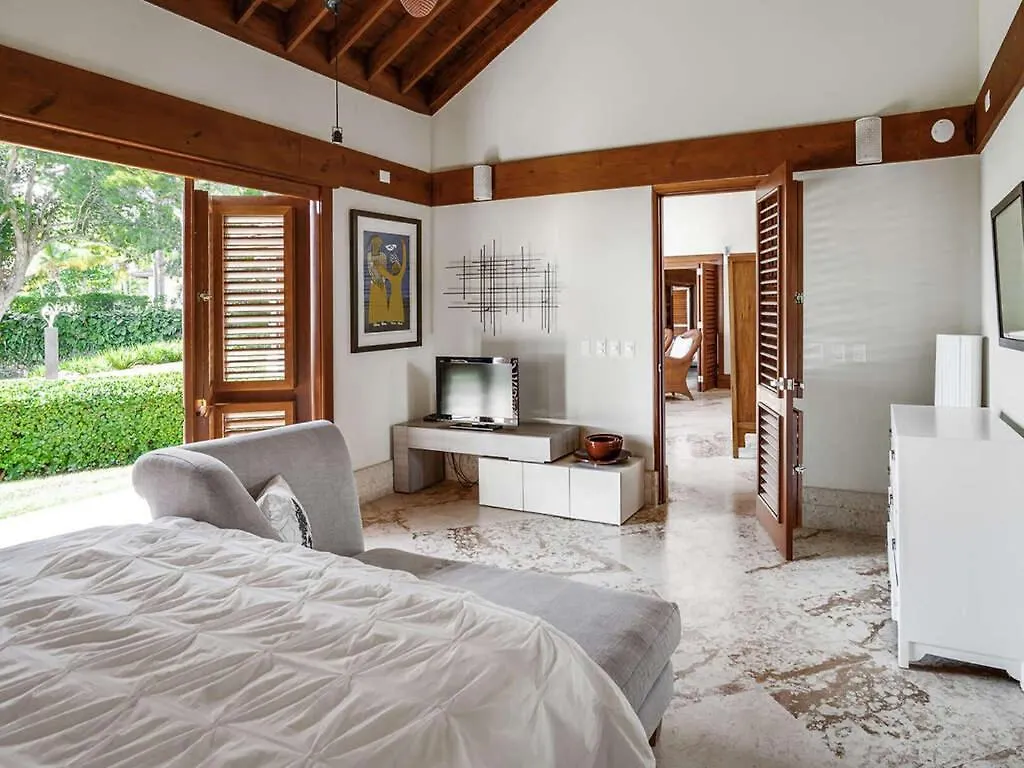Villa Punta Aguila 10 La Romana 0*,